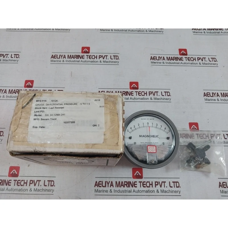 Dwyer 2310 C Magnehelic Differential Pressure Gauge 15 Psig (100Kpa) 94-12Mx-241