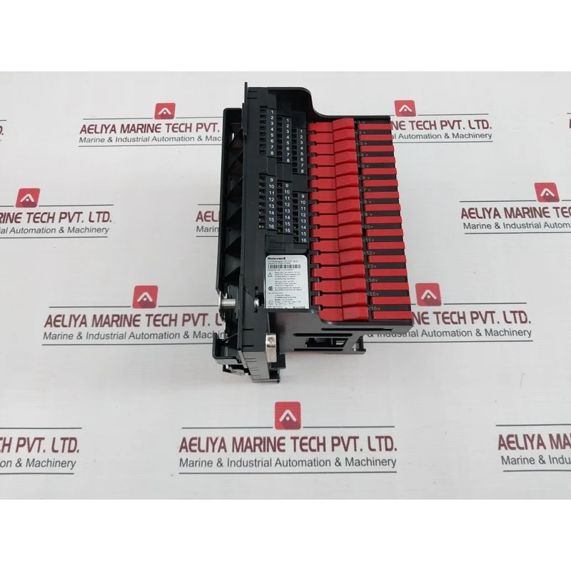 Honeywell Cc-usca01 Universal Signal Conditioning Assembly 24V Dc Max 1.3A